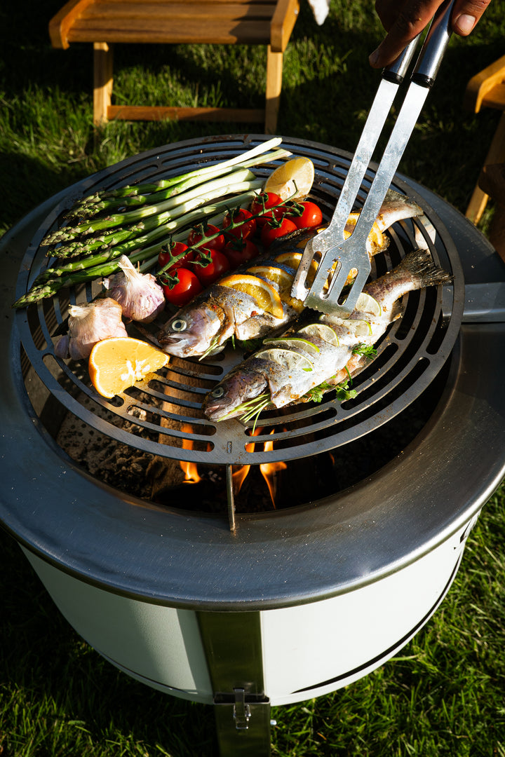 Alpha 600 Steak & Fire Set – Ivory Frost