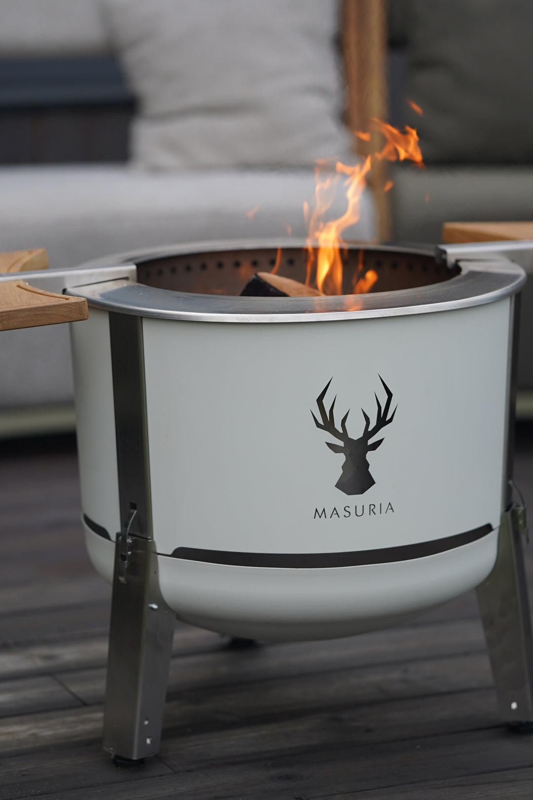 Alpha 600 Steak & Fire Set – Ivory Frost