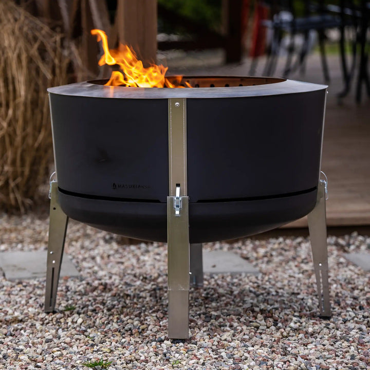Alpha 800 – Premium Smokeless Fire Pit 80 cm | Masuria Wild – Masuria Wild | smokeless fire pit, outdoor chair (rauchfreies Feuerstelle, Gartenstuhl)