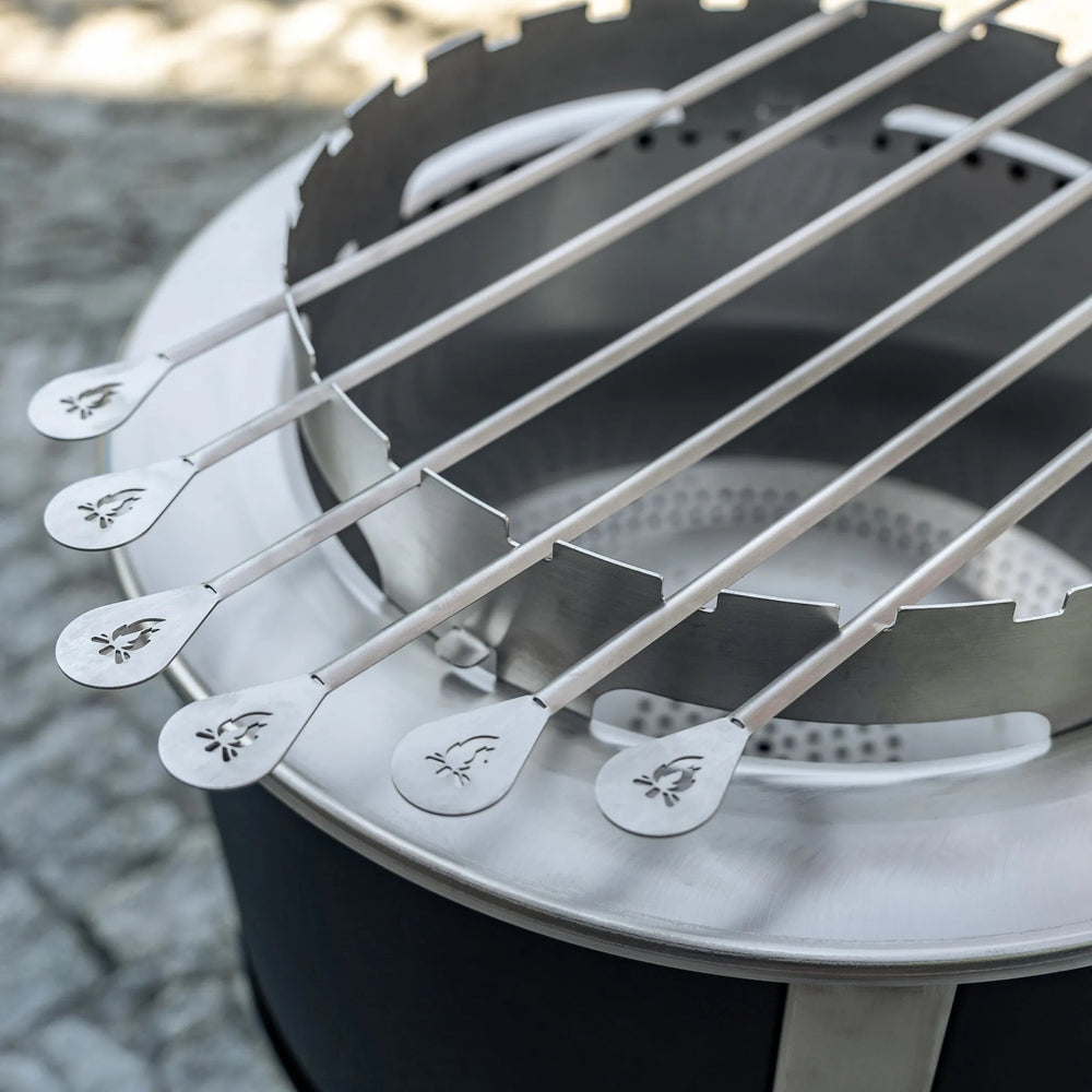 Skewer Rack for Alpha 600 – Stainless Steel | Masuria Wild – Masuria Wild | smokeless fire pit, outdoor chair (rauchfreies Feuerstelle, Gartenstuhl)